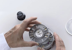 东莞积家售后维修服务中心-清洗保养